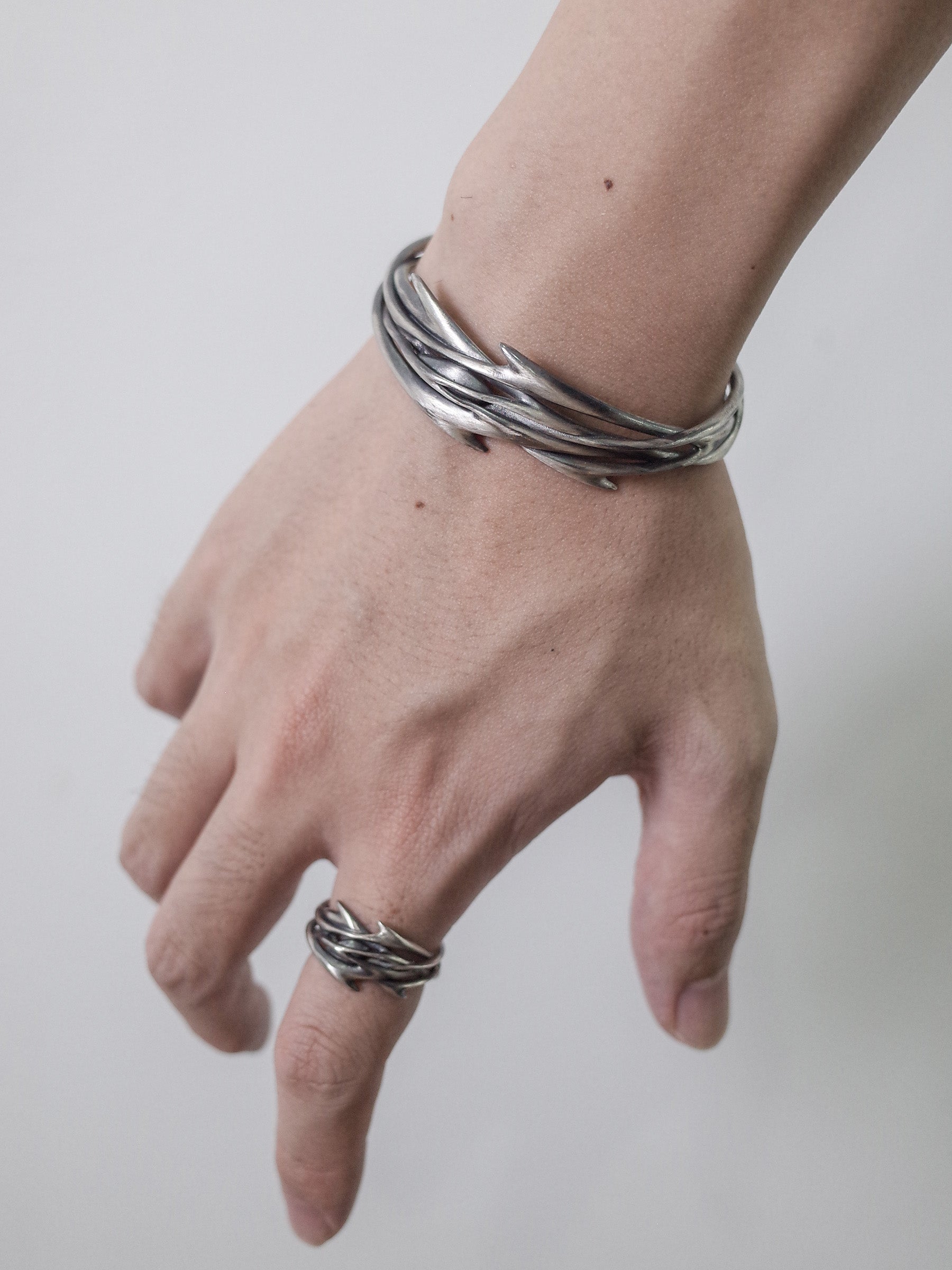 VINE-A Ring