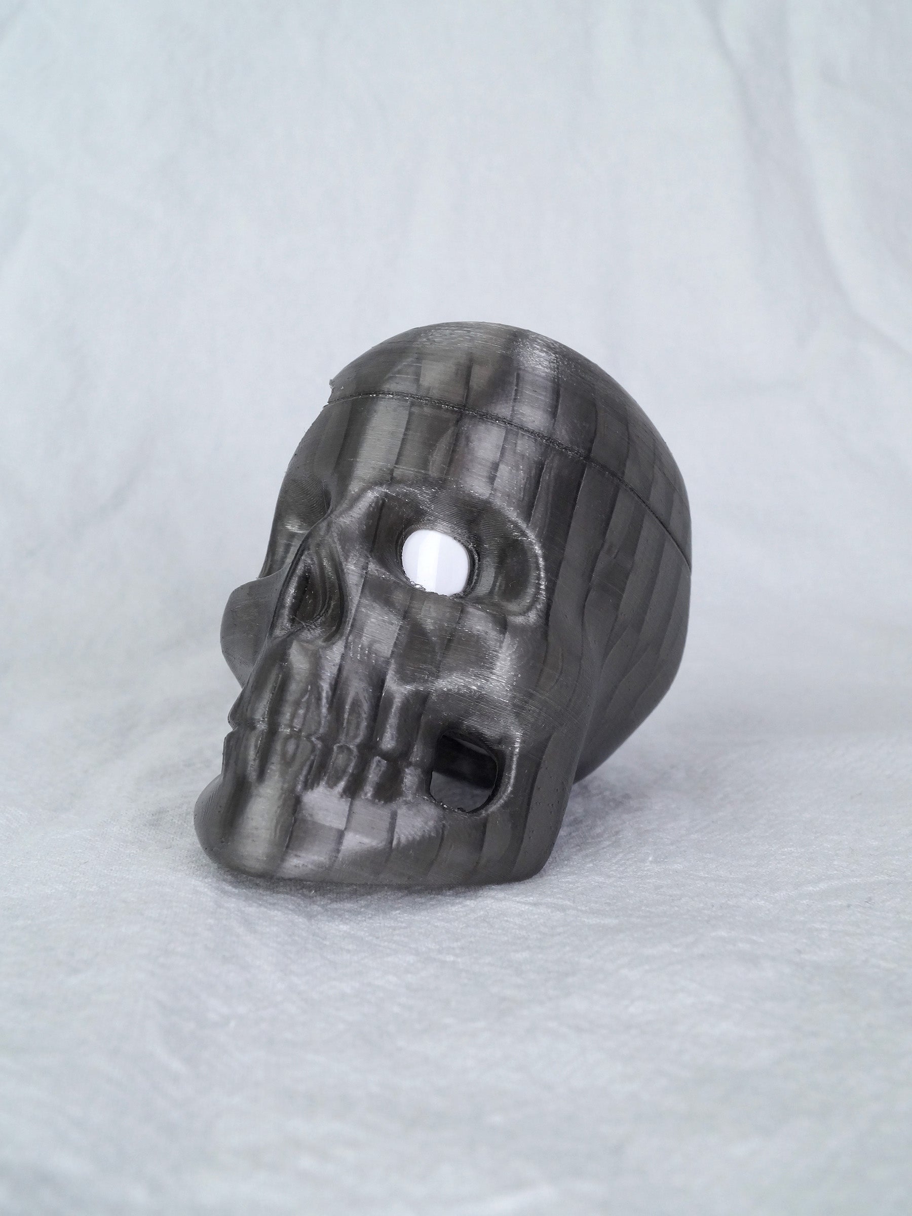 Ice Skull AirPods Case (Ice Grey)