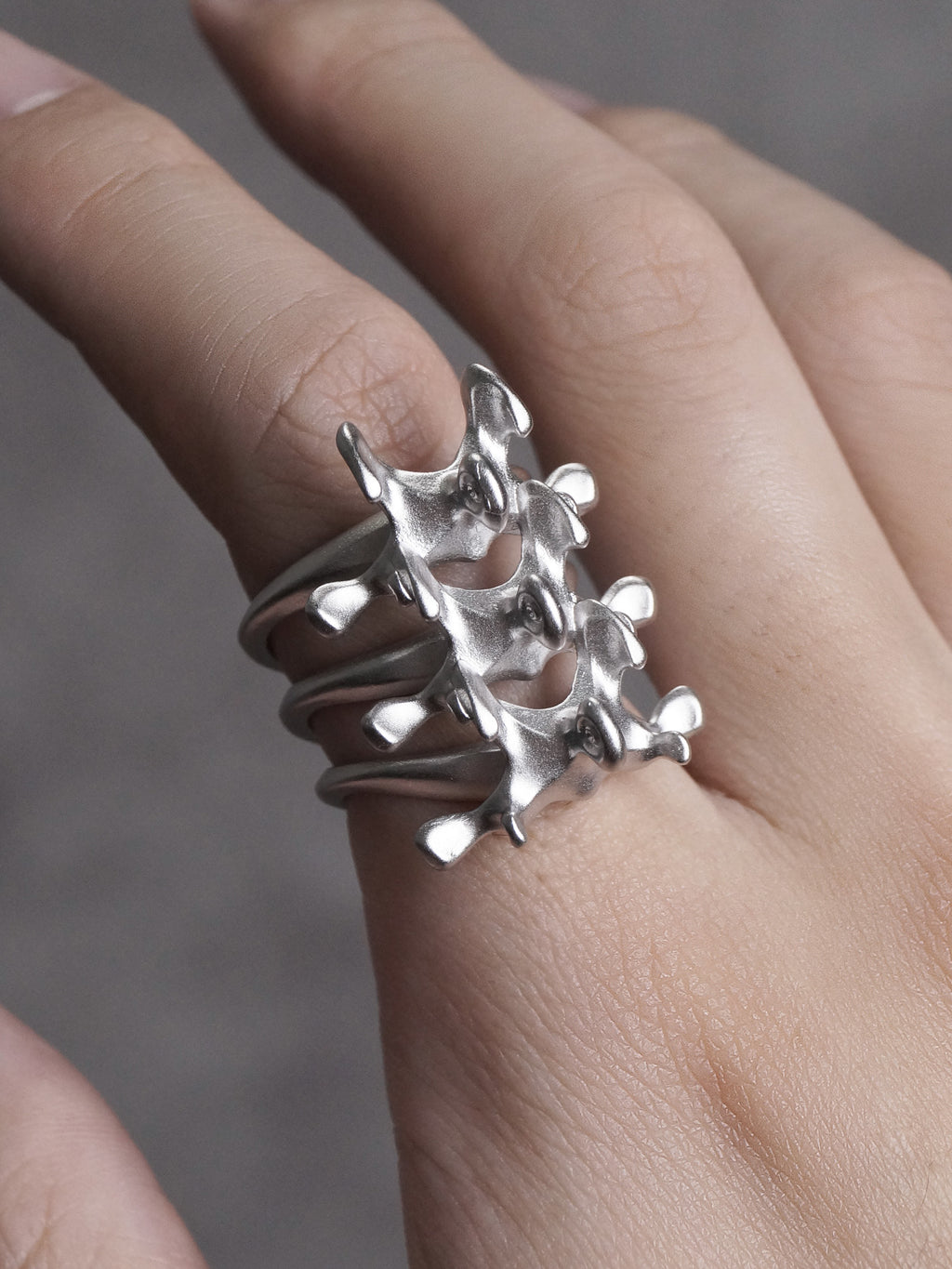 Mechanical Spine Ring
