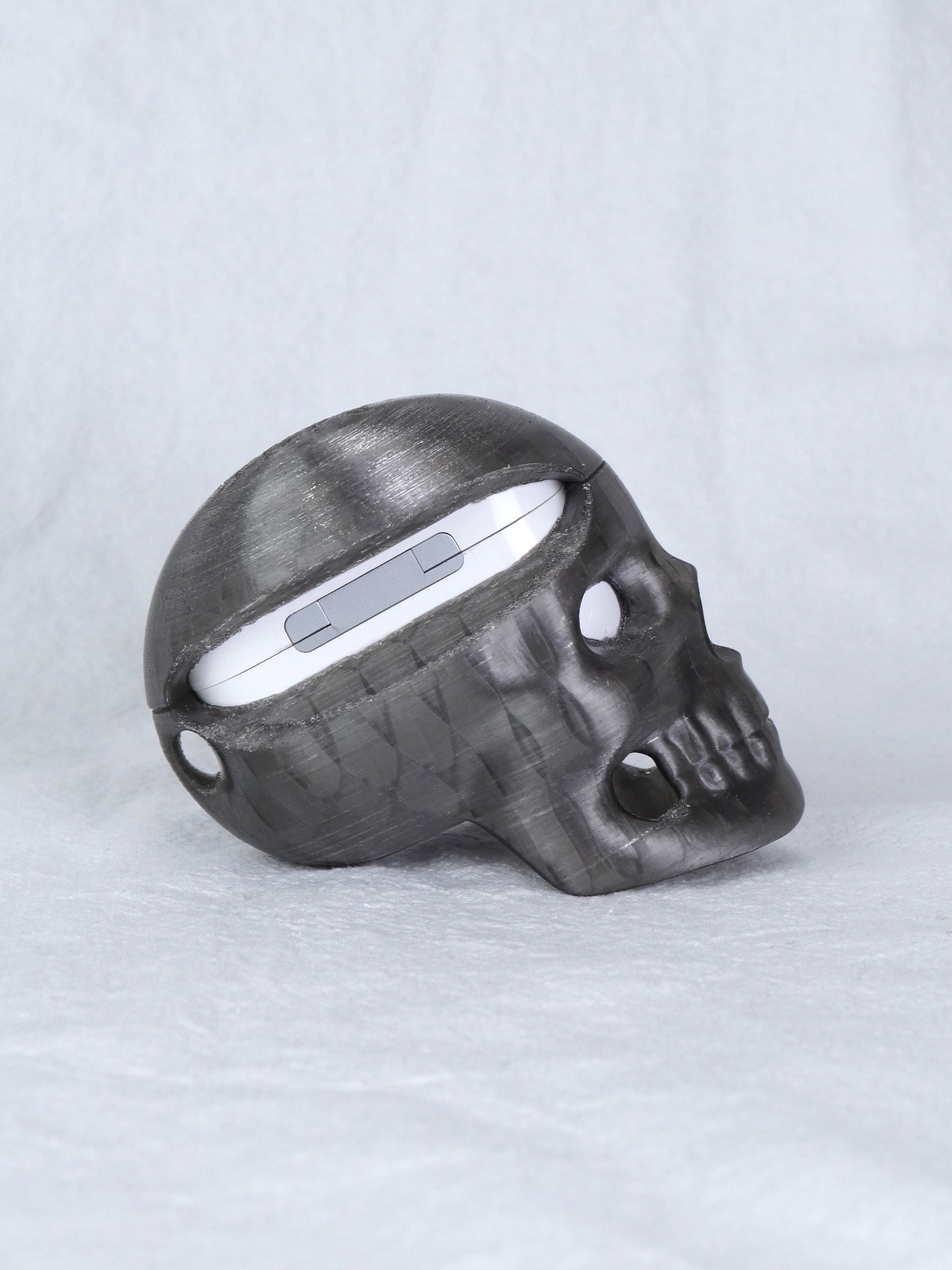 Ice Skull AirPods Case (Ice Grey)