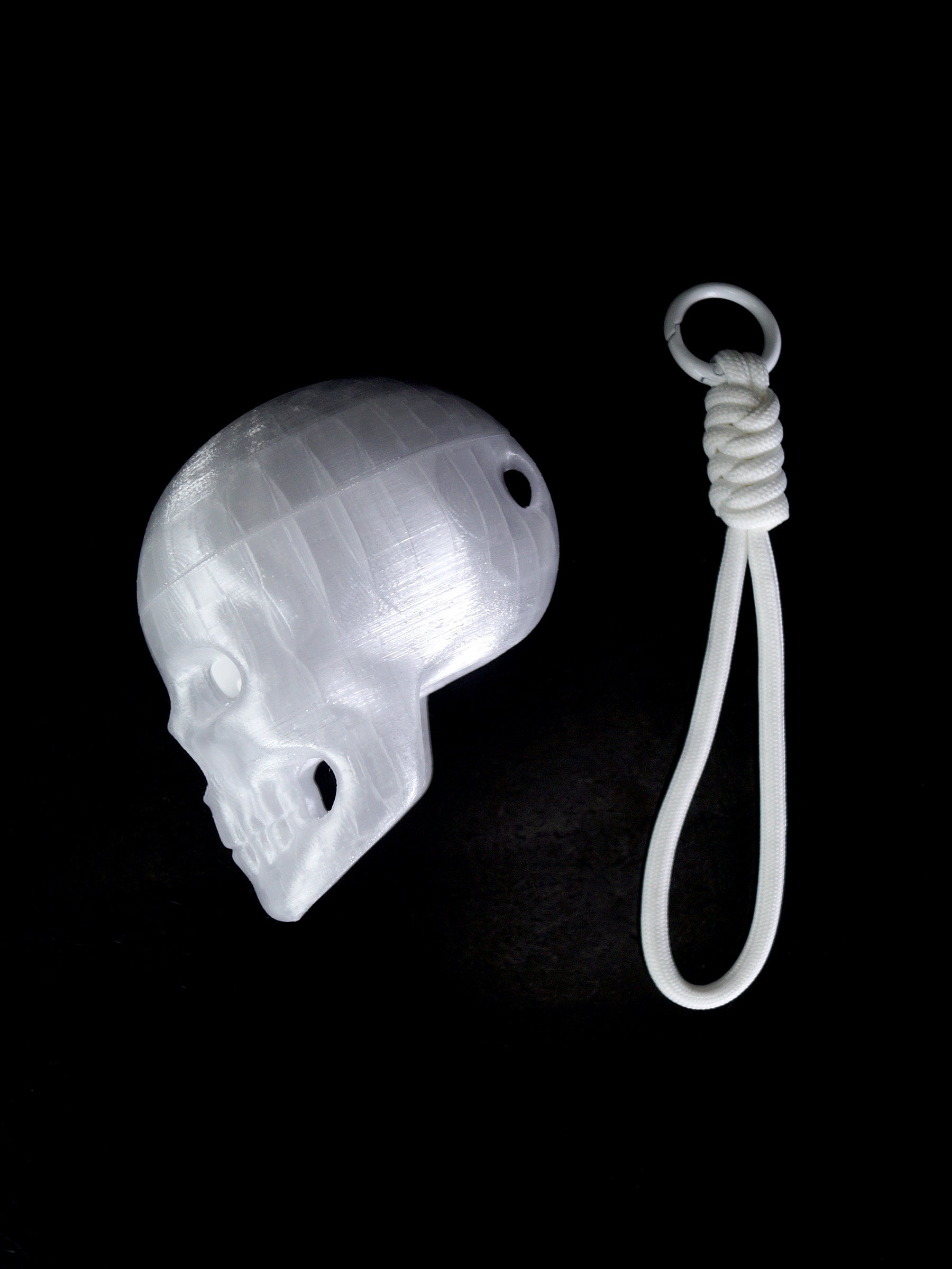 Ice Skull AirPods Case (Ice White)