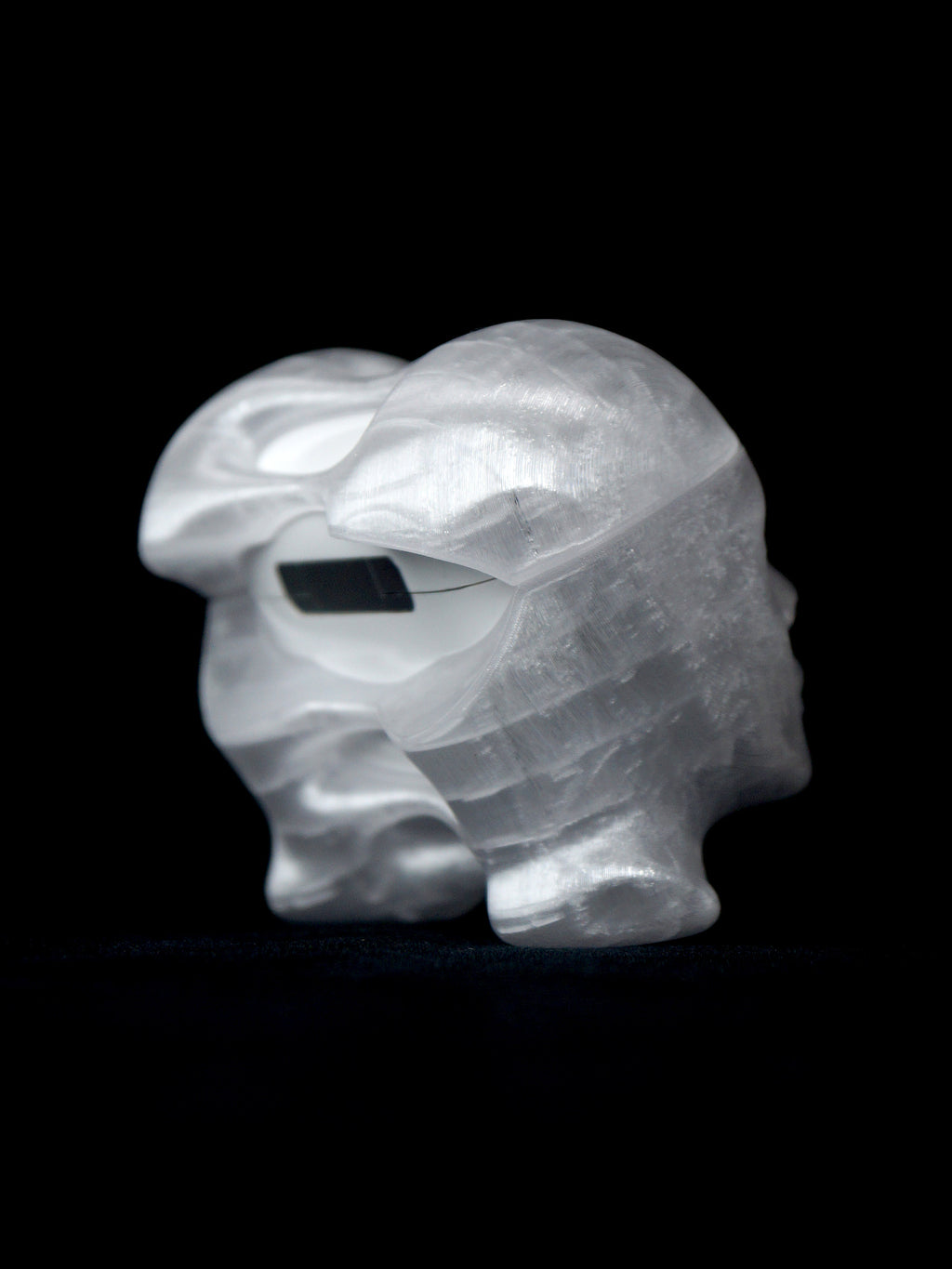 Split Statue AirPods Case (Ice White)