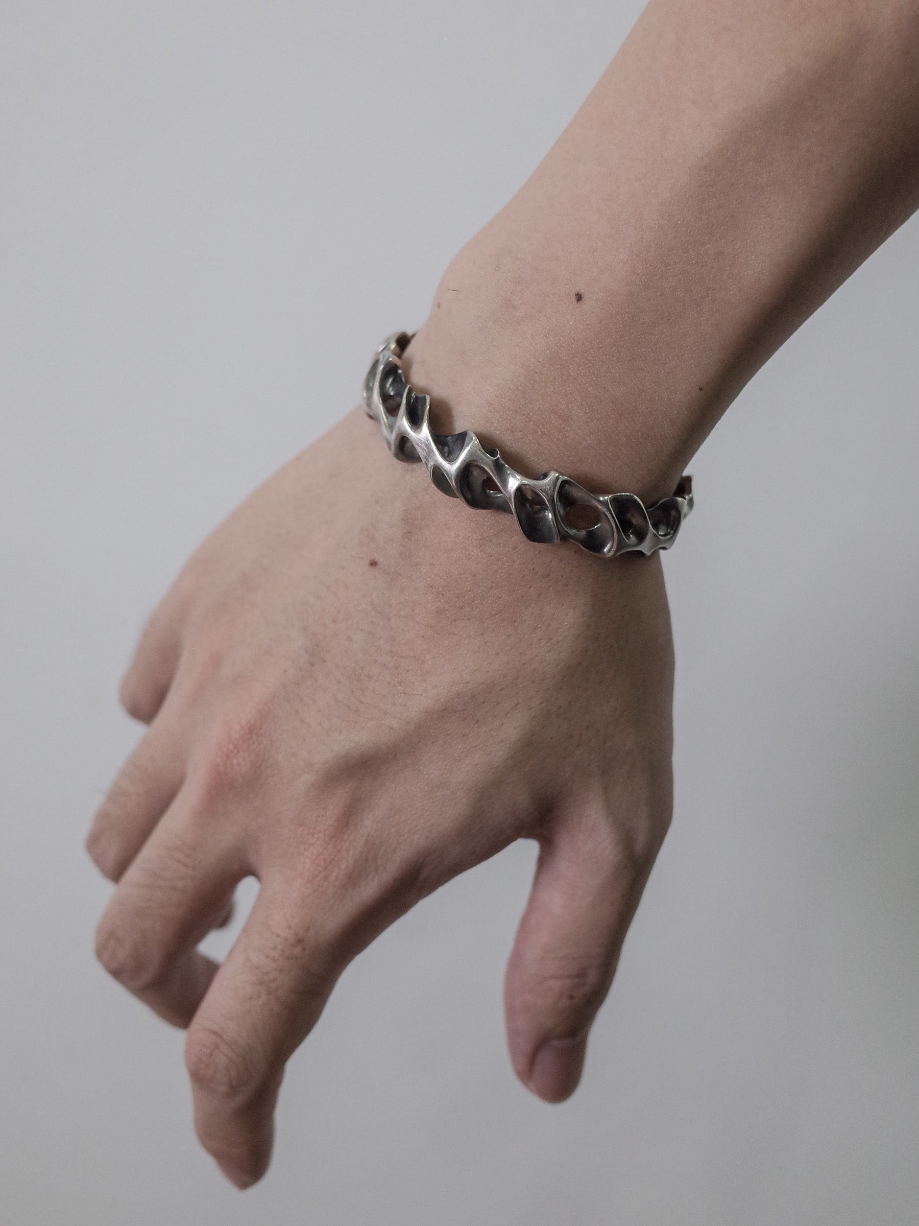 BONE-B Bracelet