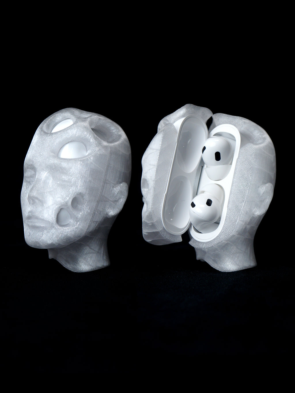Broken Statue AirPods Case (Ice White)