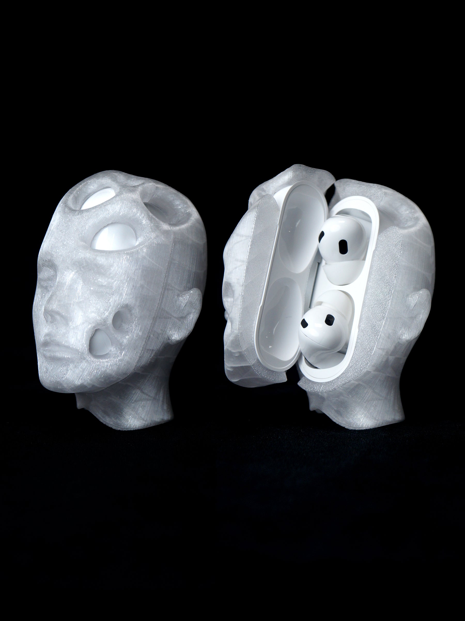Broken Statue AirPods Case (Ice White)