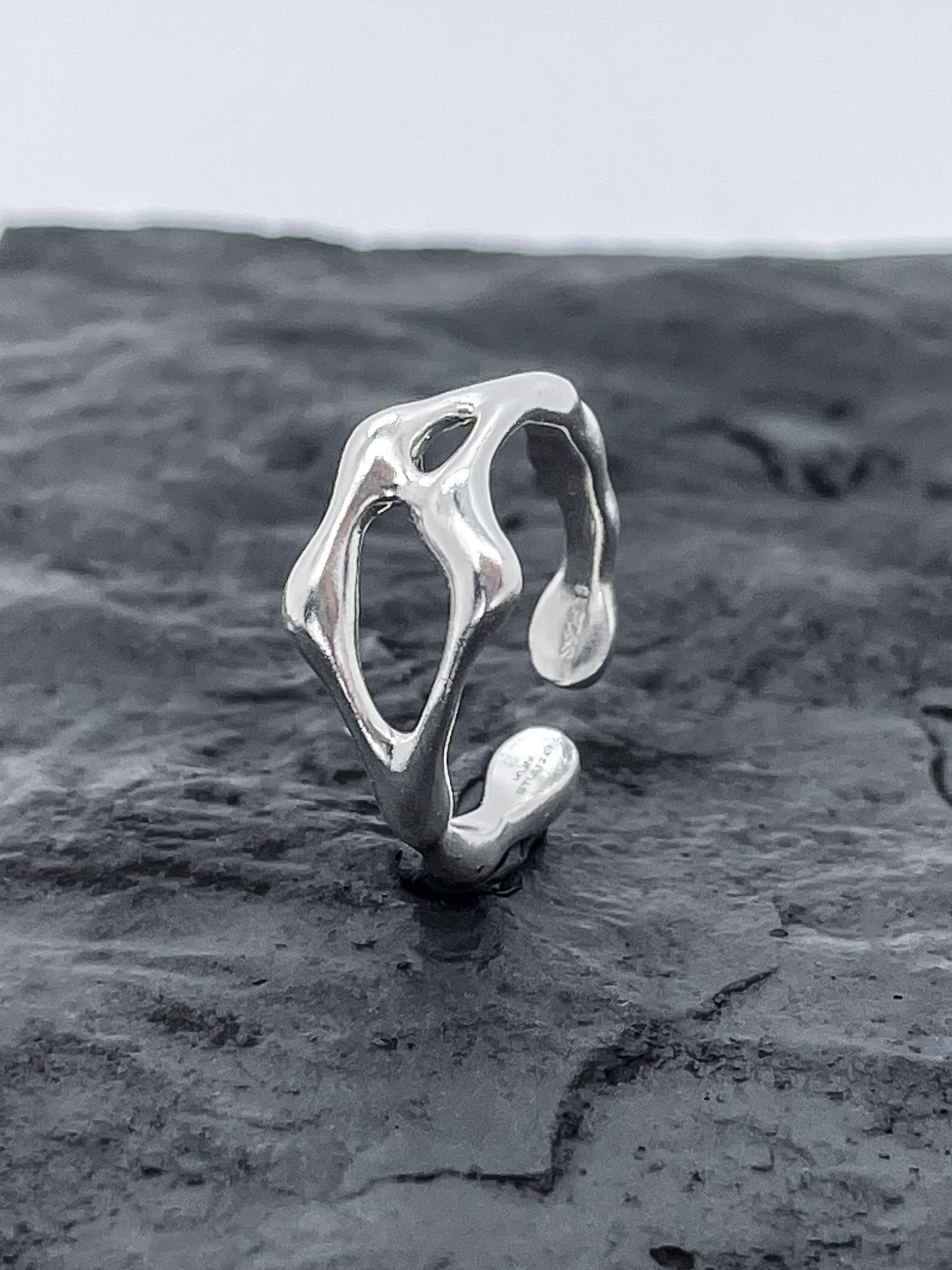 MELT-A Ring