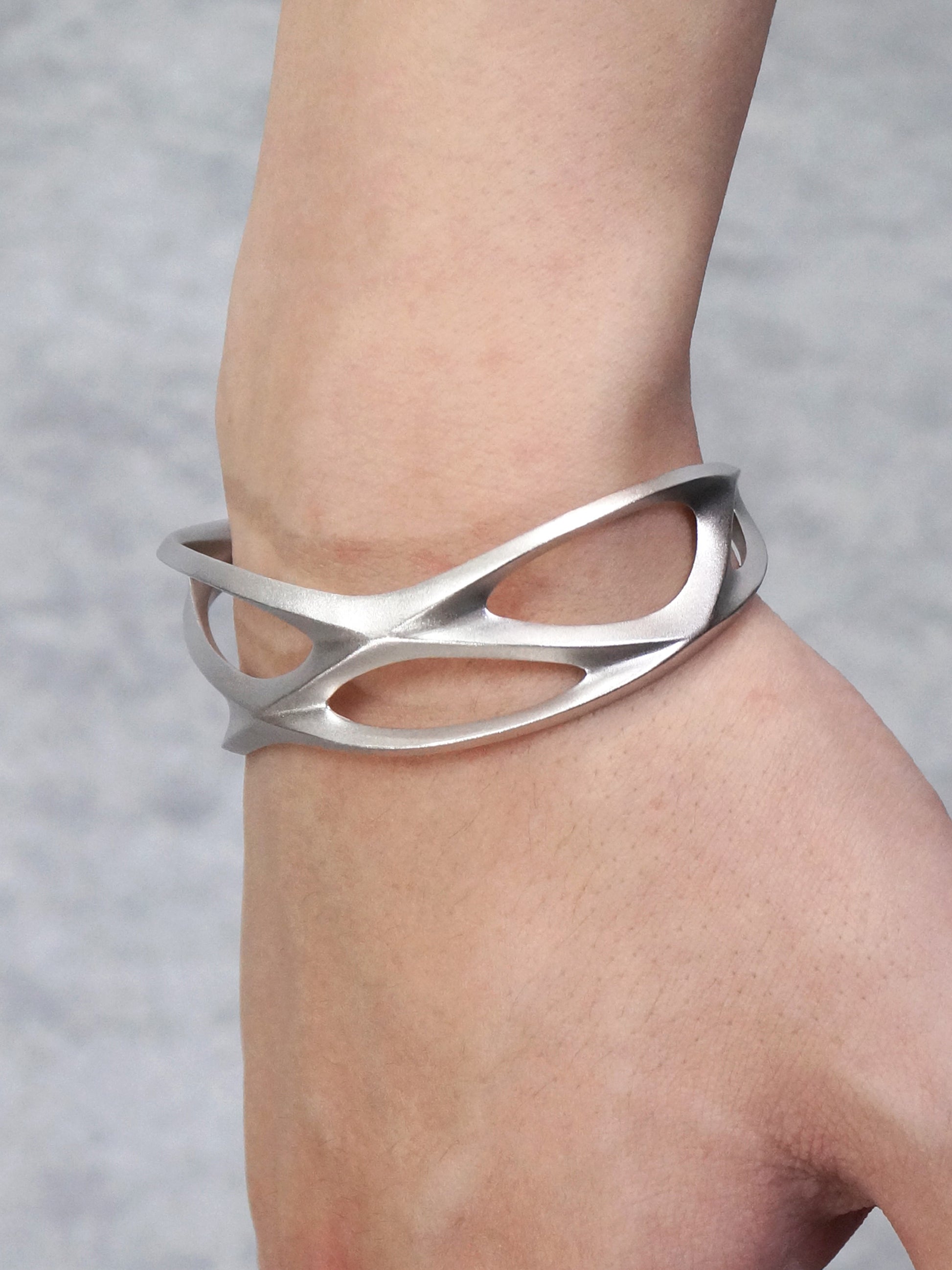 WEAVE-A Bracelet